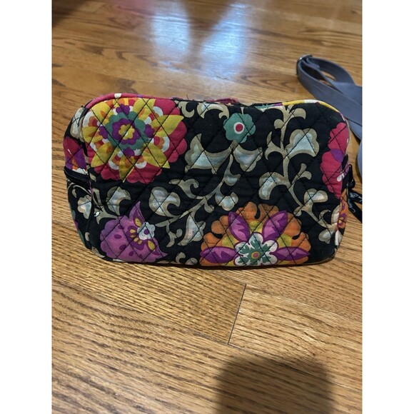 Vera Bradley Suzani Lunch Bag - Picture 8 of 9